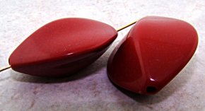 RUST 35x30X18mm FLAT OVAL PEDAL BEADS - Lot of 12