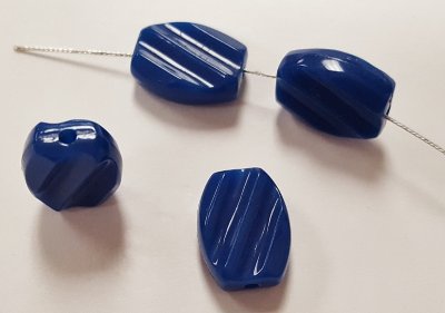 BLUE 14x10MM GROOVED FLAT OVAL BEADS - Lots of 12