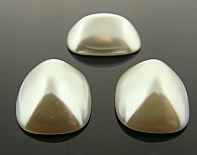 20X15MM WHITE HIGH DOME PEARL RECTANGLE CABOCHONS - Lot of 72
