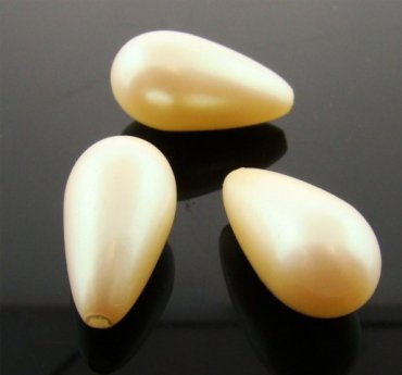 CULTURA 18X10MM TEAR DROP 1/2 DRILLED JAPANESE PEARLS -Lot of 12