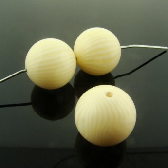 (image for) IVORY STRIPED 16MM ROUND SMOOTH BEADS - Lot of 12