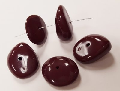 BURGUNDY 18x24mm. SHINY SMOOTH NUGGET BEADS - Lots of 12