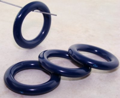 NAVY 32MM ROUND SMOOTH RINGS - Lot of 12