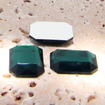 Emerald Jewel Faceted - 40x30mm. Octagon Cabochons - Lots of 12