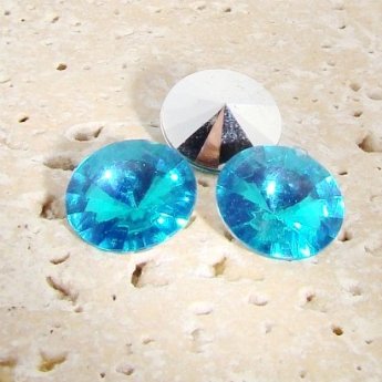 Aqua Jewel - 10mm. Round Rivoli Rhinestone Jewels - Lots of 144