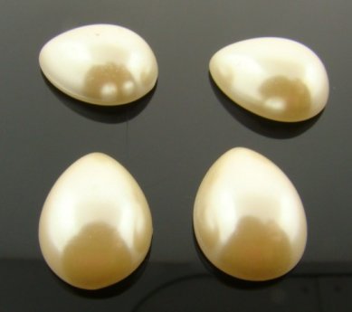 18X13MM CULTURA HIGH DOME PEARL PEAR CABOCHONS - Lot of 144