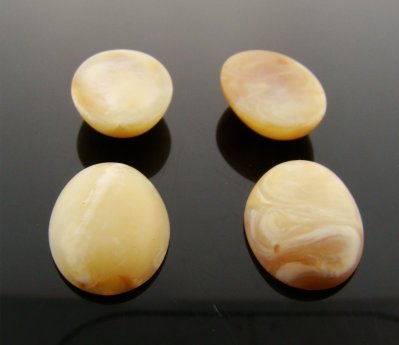 18x13mm. NATURAL IVORY MATTE MARBLE OVAL CABOCHONS - Lot of 48
