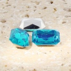 Aqua Jewel - 25x18mm. Octagon Faceted Gem Jewels - Lots of 72