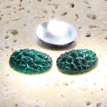 Emerald Jewel Baroque - 18x13mm. Oval Cabochons - Lots of 144