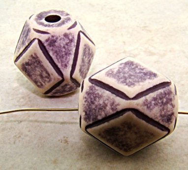 PURPLE BLUE MATTE WASH 26X23MM FACETED BEADS - Lot of 12