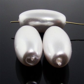WHITE PEARLIZED 40X20MM SMOOTH OVAL BEADS - Lot of 12