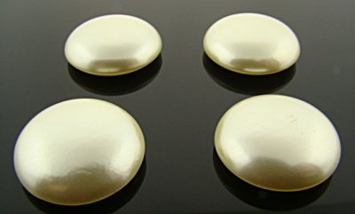 20MM CULTURA LOW DOME PEARL ROUND CABOCHONS - Lot of 72