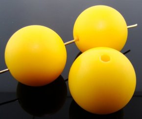YELLOW MATTE 22MM SMOOTH ROUND BEADS - Lot of 12