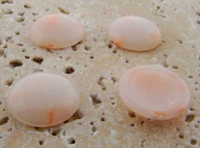 18mm. ANGELSKIN SHINY MARBLE ROUND CABOCHONS - Lot of 48