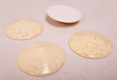 40mm. PEACH WATERSPOT ROUND SMOOTH POINTED CABOCHON - Lot of 36