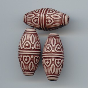 TAN 28X14MM CARVED HEART/LEAF OVAL BEADS - Lot of 12