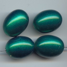 (image for) GREEN METALLIC 21X16MM OVAL BEADS - Lot of 12