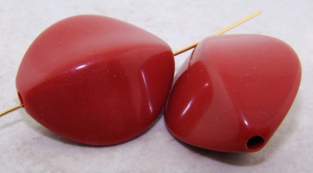(image for) RUST 28x24X14mm FLAT OVAL PEDAL BEADS - Lot of 12