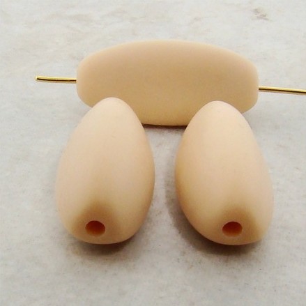 (image for) BEIGE MATTE 29X13MM TRIANGLE TUBE BEADS - Lot of 12