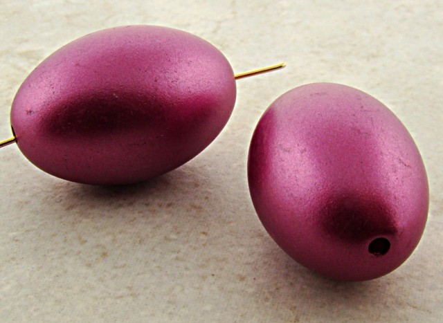 (image for) PINK METALLIC 35X24MM SMOOTH OVAL BEADS - Lot of 12