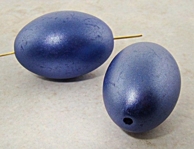 (image for) BLUE METALLIC 35X24MM SMOOTH OVAL BEADS - Lot of 12