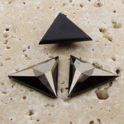 (image for) Hematite Faceted - 29x29mm. Triangle Cabochons - Lots of 72