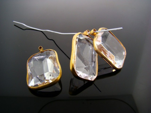 (image for) CRYSTAL 25X18MM OCTAGON 1-LOOP BRASS CHANNELS - Lot of 72